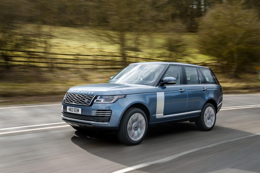  Land Rover Range Rover Autobiography P400e (L405) 2018 года  (UK) (фото 1 из 40)